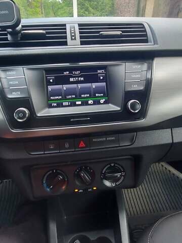 Синий Шкода Фабия, объемом двигателя 1 л и пробегом 85 тыс. км за 8500 $, фото 23 на Automoto.ua