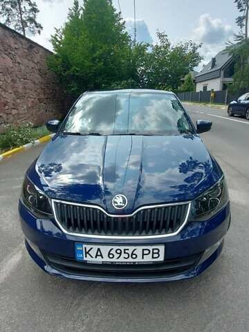 Синий Шкода Фабия, объемом двигателя 1 л и пробегом 85 тыс. км за 8500 $, фото 1 на Automoto.ua