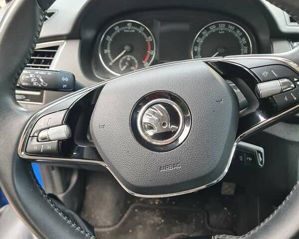 Синій Шкода Фабія, об'ємом двигуна 1 л та пробігом 115 тис. км за 7600 $, фото 8 на Automoto.ua