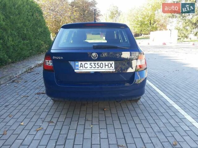 Синий Шкода Фабия, объемом двигателя 1.4 л и пробегом 263 тыс. км за 9200 $, фото 6 на Automoto.ua