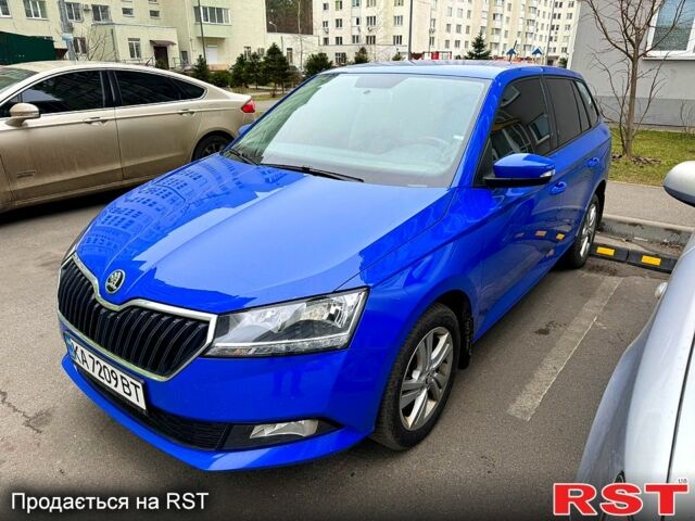 Синій Шкода Фабія, об'ємом двигуна 1 л та пробігом 95 тис. км за 10500 $, фото 3 на Automoto.ua