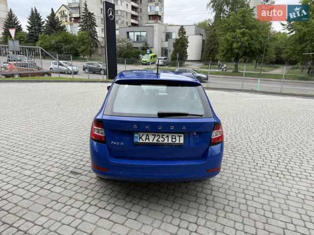Синий Шкода Фабия, объемом двигателя 1 л и пробегом 117 тыс. км за 9999 $, фото 5 на Automoto.ua