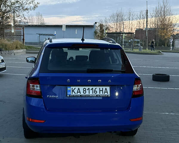 Синий Шкода Фабия, объемом двигателя 1 л и пробегом 82 тыс. км за 11900 $, фото 3 на Automoto.ua