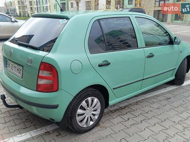 Зеленый Шкода Фабия, объемом двигателя 1.4 л и пробегом 284 тыс. км за 3150 $, фото 5 на Automoto.ua