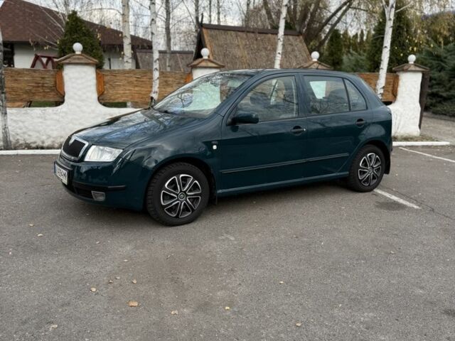 Зеленый Шкода Фабия, объемом двигателя 1.4 л и пробегом 300 тыс. км за 3000 $, фото 12 на Automoto.ua