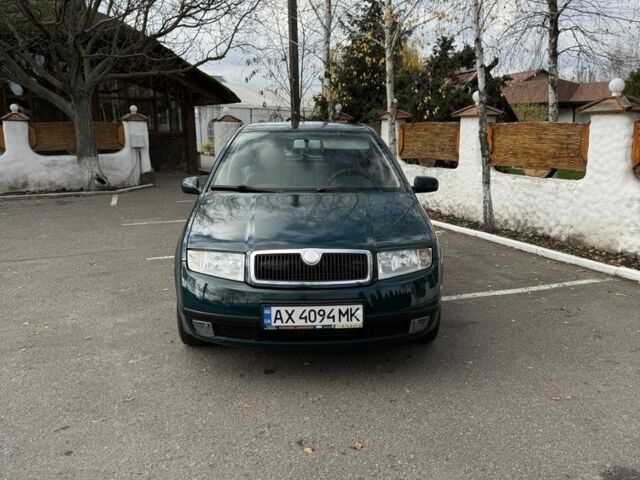 Зеленый Шкода Фабия, объемом двигателя 1.4 л и пробегом 300 тыс. км за 3000 $, фото 7 на Automoto.ua