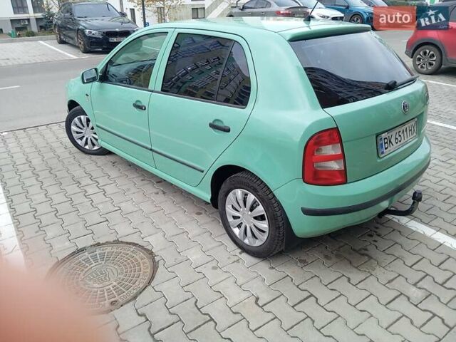 Зеленый Шкода Фабия, объемом двигателя 1.4 л и пробегом 284 тыс. км за 3150 $, фото 6 на Automoto.ua