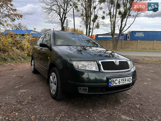 Зеленый Шкода Фабия, объемом двигателя 1.4 л и пробегом 297 тыс. км за 2650 $, фото 1 на Automoto.ua