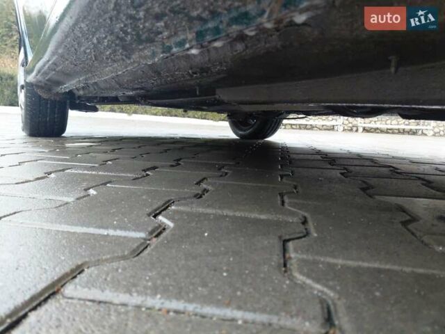 Зеленый Шкода Фабия, объемом двигателя 1.4 л и пробегом 250 тыс. км за 2450 $, фото 21 на Automoto.ua