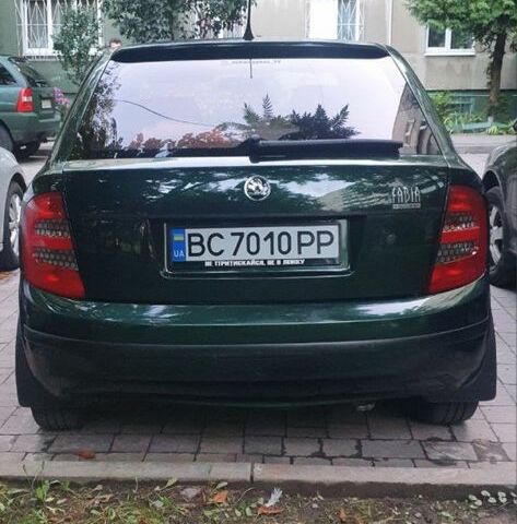 Зелений Шкода Фабія, об'ємом двигуна 1.4 л та пробігом 190 тис. км за 2150 $, фото 2 на Automoto.ua