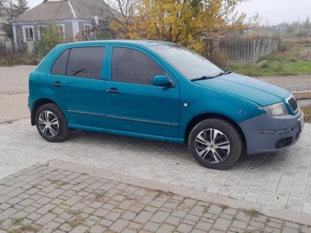 Зелений Шкода Фабія, об'ємом двигуна 1.4 л та пробігом 1 тис. км за 2200 $, фото 1 на Automoto.ua