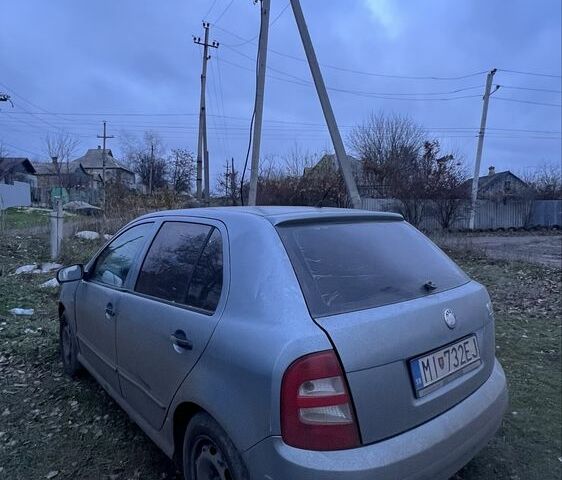 Зеленый Шкода Фабия, объемом двигателя 1.4 л и пробегом 220 тыс. км за 1424 $, фото 2 на Automoto.ua
