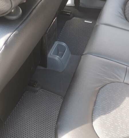 Зеленый Шкода Фабия, объемом двигателя 1.4 л и пробегом 220 тыс. км за 4200 $, фото 19 на Automoto.ua