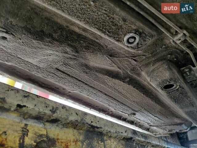 Зеленый Шкода Фабия, объемом двигателя 1.4 л и пробегом 250 тыс. км за 2450 $, фото 25 на Automoto.ua