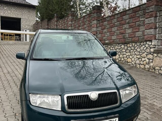 Зелений Шкода Фабія, об'ємом двигуна 1.4 л та пробігом 269 тис. км за 2399 $, фото 4 на Automoto.ua