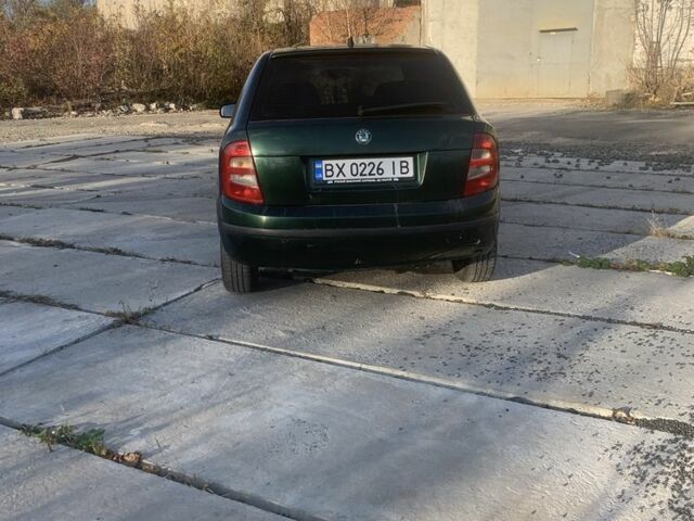 Зеленый Шкода Фабия, объемом двигателя 1.4 л и пробегом 469 тыс. км за 3550 $, фото 3 на Automoto.ua