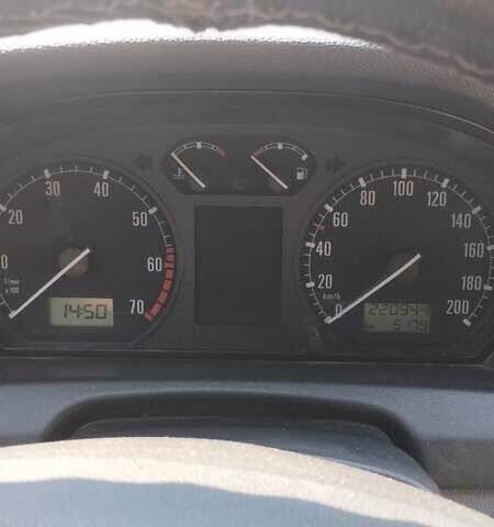 Зеленый Шкода Фабия, объемом двигателя 1.4 л и пробегом 220 тыс. км за 4200 $, фото 14 на Automoto.ua