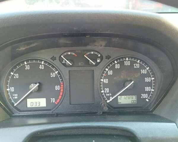 Зеленый Шкода Фабия, объемом двигателя 1.4 л и пробегом 212 тыс. км за 3800 $, фото 1 на Automoto.ua