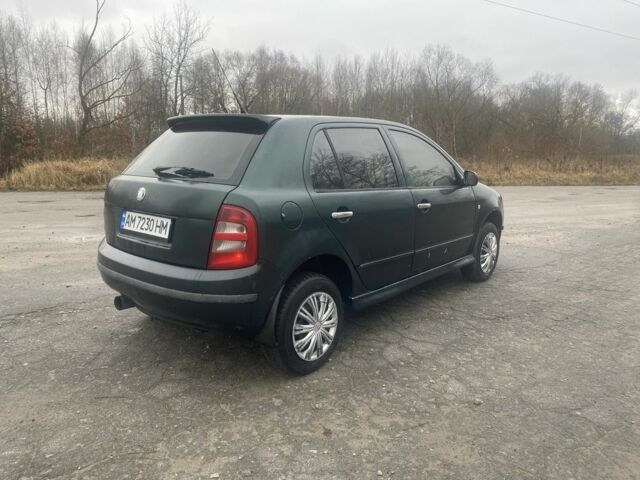 Зелений Шкода Фабія, об'ємом двигуна 1.4 л та пробігом 460 тис. км за 1800 $, фото 5 на Automoto.ua