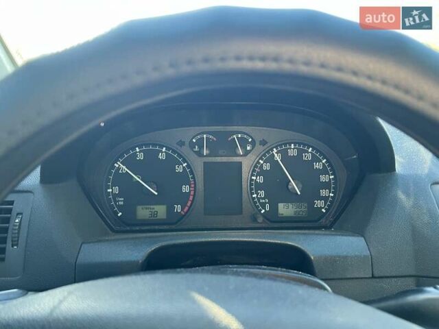 Зеленый Шкода Фабия, объемом двигателя 1.39 л и пробегом 200 тыс. км за 3400 $, фото 23 на Automoto.ua