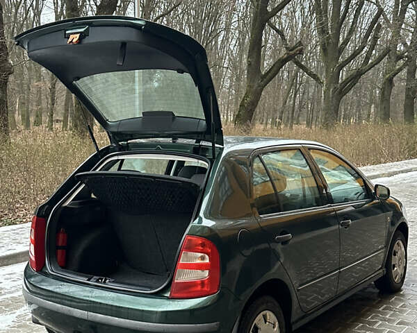 Зеленый Шкода Фабия, объемом двигателя 1.39 л и пробегом 180 тыс. км за 3400 $, фото 20 на Automoto.ua