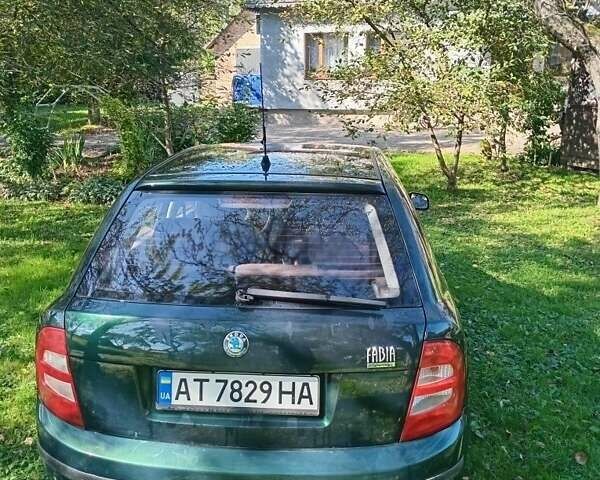 Зелений Шкода Фабія, об'ємом двигуна 1.4 л та пробігом 278 тис. км за 3100 $, фото 2 на Automoto.ua