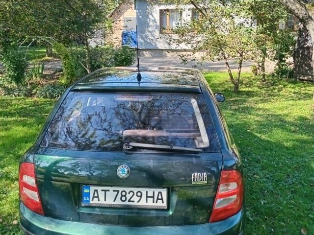 Зелений Шкода Фабія, об'ємом двигуна 1.4 л та пробігом 278 тис. км за 3100 $, фото 3 на Automoto.ua