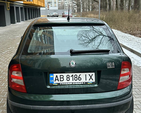 Зеленый Шкода Фабия, объемом двигателя 1.39 л и пробегом 180 тыс. км за 3400 $, фото 9 на Automoto.ua