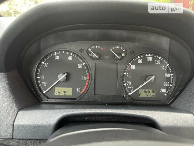 Зелений Шкода Фабія, об'ємом двигуна 1.39 л та пробігом 177 тис. км за 4000 $, фото 11 на Automoto.ua