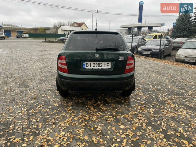 Зеленый Шкода Фабия, объемом двигателя 1.2 л и пробегом 193 тыс. км за 2700 $, фото 4 на Automoto.ua