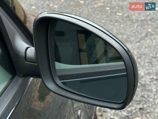 Зеленый Шкода Фабия, объемом двигателя 1.39 л и пробегом 225 тыс. км за 5200 $, фото 19 на Automoto.ua