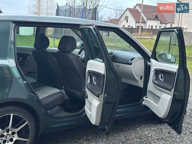 Зеленый Шкода Фабия, объемом двигателя 1.39 л и пробегом 225 тыс. км за 5200 $, фото 32 на Automoto.ua