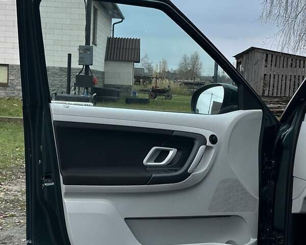 Зеленый Шкода Фабия, объемом двигателя 1.39 л и пробегом 225 тыс. км за 5200 $, фото 24 на Automoto.ua