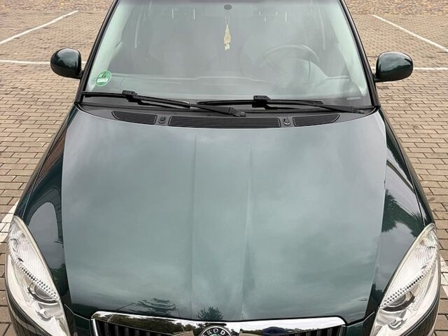 Зеленый Шкода Фабия, объемом двигателя 1.6 л и пробегом 226 тыс. км за 5850 $, фото 3 на Automoto.ua