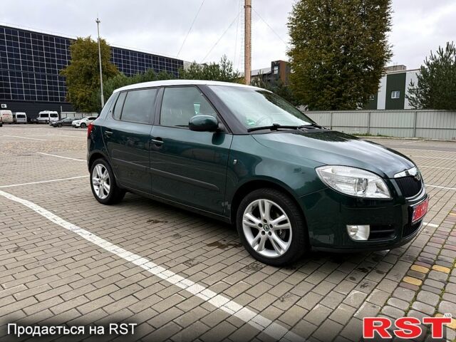 Зеленый Шкода Фабия, объемом двигателя 1.6 л и пробегом 226 тыс. км за 5850 $, фото 10 на Automoto.ua