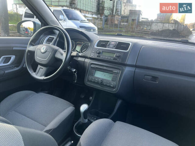 Шкода Фабія 2010 у Ахтырке на Automoto.ua Зелений Шкода Фабія, об'ємом двигуна 1.6 л та пробігом 205 тис. км за 6450 $, фото 47 на Automoto.ua