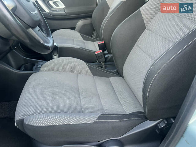 Шкода Фабія 2010 у Ахтырке на Automoto.ua Зелений Шкода Фабія, об'ємом двигуна 1.6 л та пробігом 205 тис. км за 6450 $, фото 58 на Automoto.ua