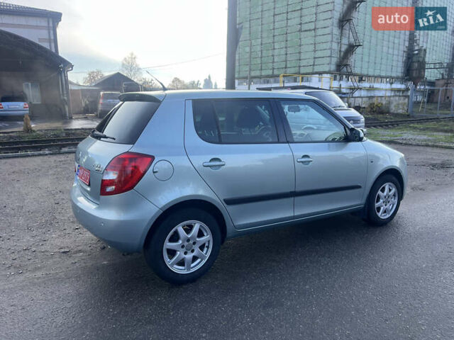 Шкода Фабія 2010 у Ахтырке на Automoto.ua Зелений Шкода Фабія, об'ємом двигуна 1.6 л та пробігом 205 тис. км за 6450 $, фото 10 на Automoto.ua