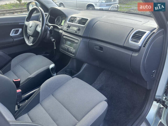 Шкода Фабія 2010 у Ахтырке на Automoto.ua Зелений Шкода Фабія, об'ємом двигуна 1.6 л та пробігом 205 тис. км за 6450 $, фото 40 на Automoto.ua