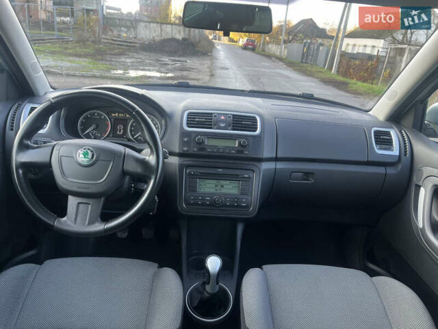 Шкода Фабія 2010 у Ахтырке на Automoto.ua Зелений Шкода Фабія, об'ємом двигуна 1.6 л та пробігом 205 тис. км за 6450 $, фото 48 на Automoto.ua