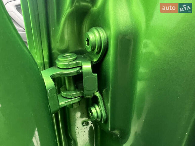 Зелений Шкода Фабія, об'ємом двигуна 1.4 л та пробігом 144 тис. км за 8950 $, фото 85 на Automoto.ua