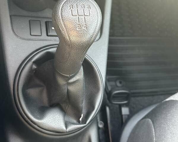 Зелений Шкода Фабія, об'ємом двигуна 1.2 л та пробігом 67 тис. км за 6500 $, фото 11 на Automoto.ua