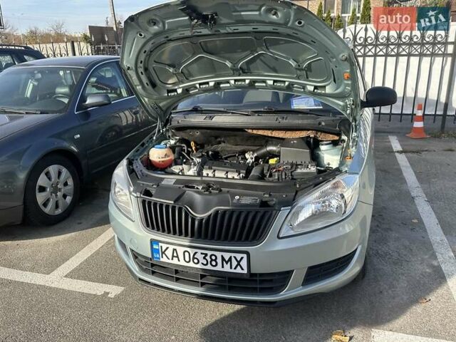 Зелений Шкода Фабія, об'ємом двигуна 1.2 л та пробігом 67 тис. км за 6500 $, фото 28 на Automoto.ua