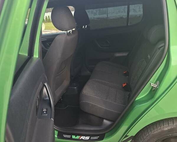 Зеленый Шкода Фабия, объемом двигателя 1.4 л и пробегом 194 тыс. км за 8900 $, фото 14 на Automoto.ua