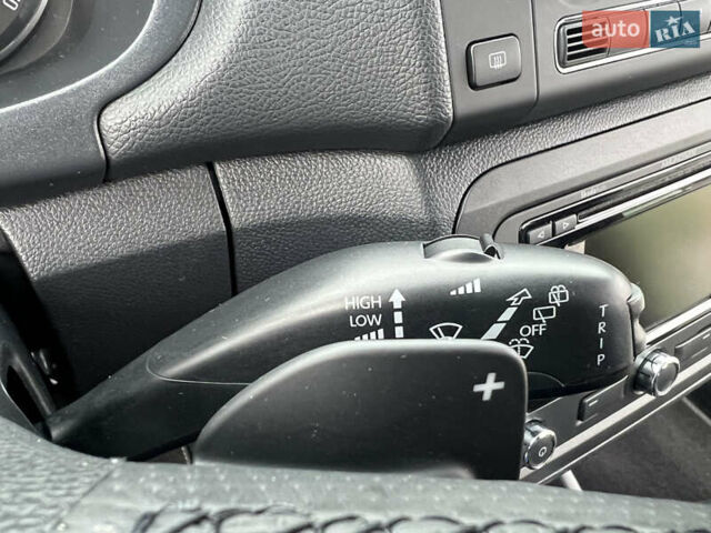 Зеленый Шкода Фабия, объемом двигателя 1.4 л и пробегом 144 тыс. км за 9200 $, фото 45 на Automoto.ua