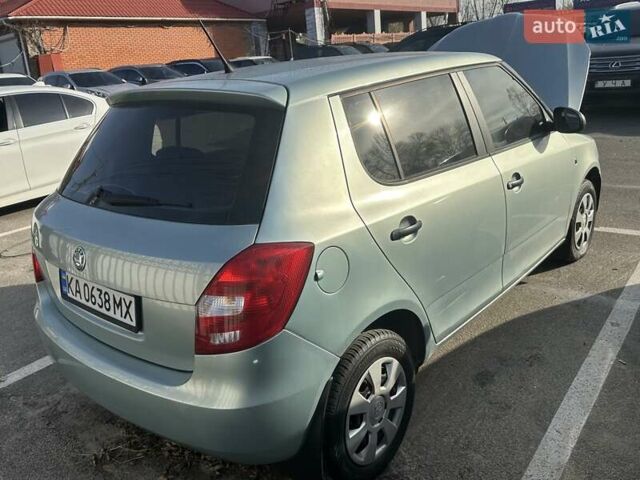 Зелений Шкода Фабія, об'ємом двигуна 1.2 л та пробігом 67 тис. км за 6500 $, фото 22 на Automoto.ua