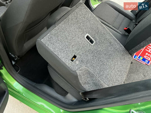 Зелений Шкода Фабія, об'ємом двигуна 1.4 л та пробігом 144 тис. км за 9650 $, фото 93 на Automoto.ua