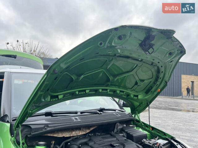 Зеленый Шкода Фабия, объемом двигателя 1.4 л и пробегом 144 тыс. км за 9200 $, фото 114 на Automoto.ua