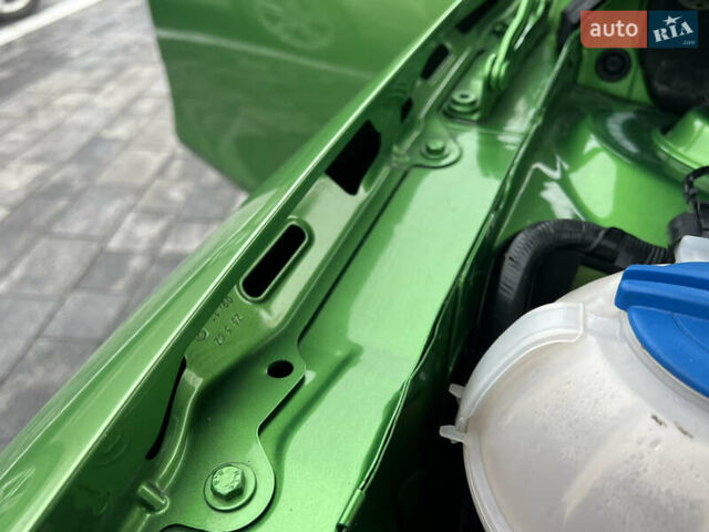 Зеленый Шкода Фабия, объемом двигателя 1.4 л и пробегом 144 тыс. км за 9200 $, фото 110 на Automoto.ua
