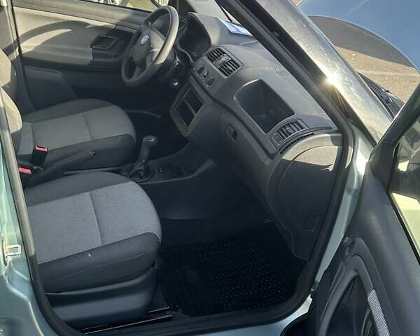 Зелений Шкода Фабія, об'ємом двигуна 1.2 л та пробігом 67 тис. км за 6500 $, фото 21 на Automoto.ua